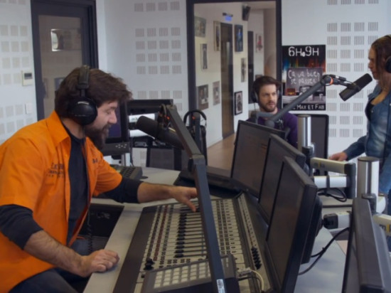 On Air : la webs&eacute;rie tourn&eacute;e &agrave; Lyon qui d&eacute;voile l'envers du d&eacute;cor de la radio