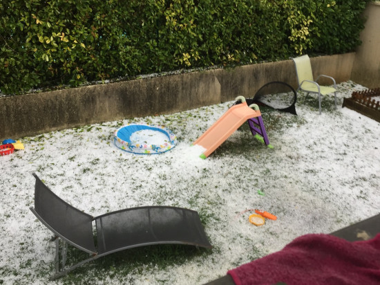 Violent orage de grêle ce dimanche soir dans le Rhône