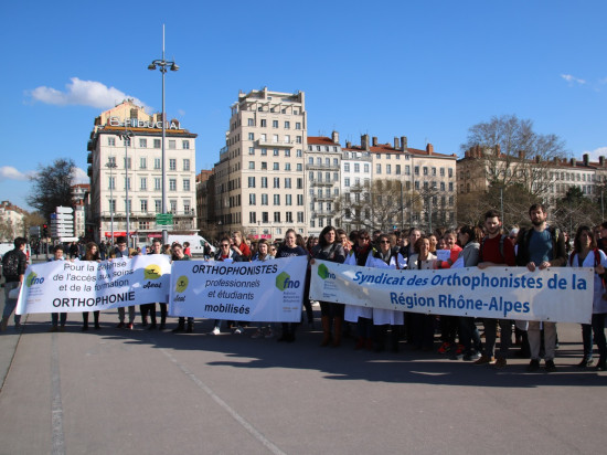 Manifestation des orthophonistes à Lyon