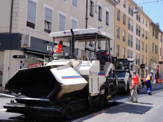 Bientôt la fin des travaux dans la Grand rue d'Oullins Bientôt la fin des travaux dans la Grand rue d'Oullins