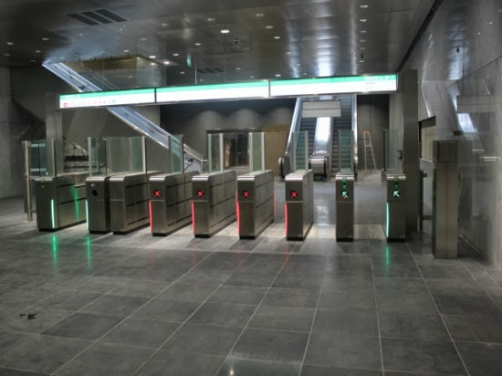 Fraude : le Sytral envisage de changer tous les portiques du métro lyonnais