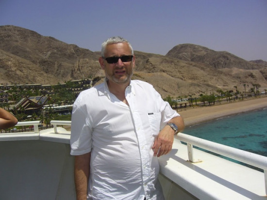 Crash à Décines : le pilote de l'avion de tourisme identifié