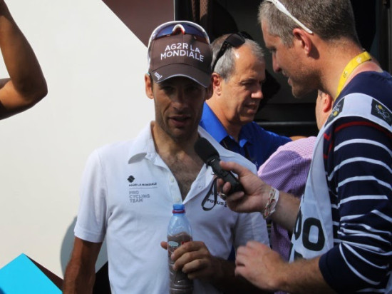 Jean-Christophe Péraud félicité par Najat Vallaud-Belkacem et Jean-Paul Bret