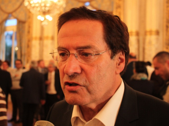 Pierre-Alain Muet tacle le gouvernement sur la promesse des 50 milliards d'économie