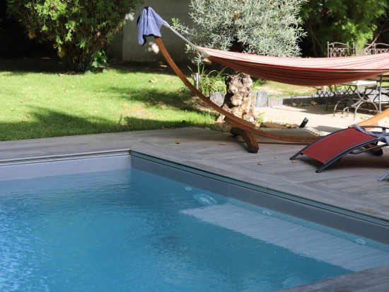 Noyade près de Lyon : le bébé de 22 mois déclaré en état de mort cérébrale