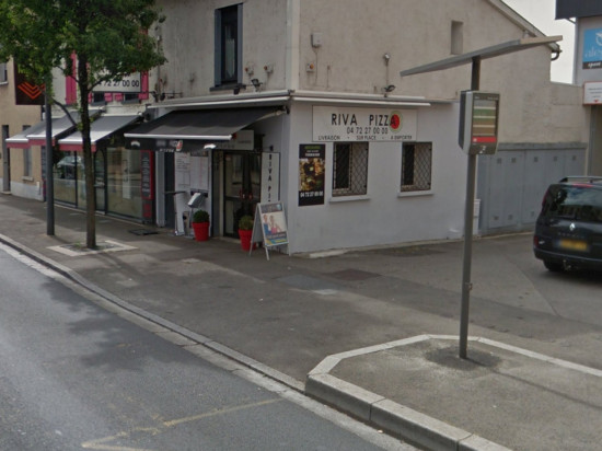 Un pizzaïolo soupçonné d'avoir inventé son agression et l'incendie de son restaurant Un pizzaïolo soupçonné d'avoir inventé son agression et l'incendie de son restaurant