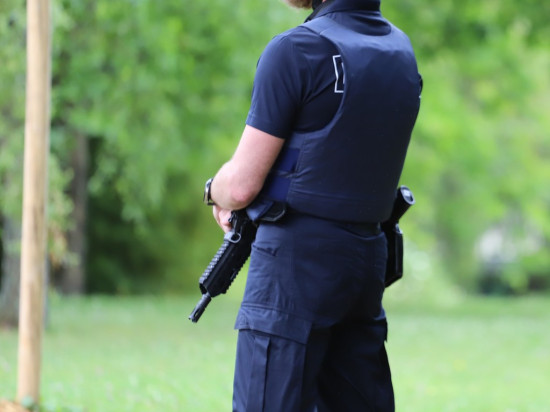 Plusieurs interpellations à Lyon après le braquage d’un fourgon en Suisse