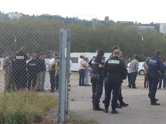 Un camp de gens du voyage évacué à St Priest