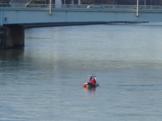 Lyon : un corps d’un jeune homme repêché dans le Rhône jeudi soir
