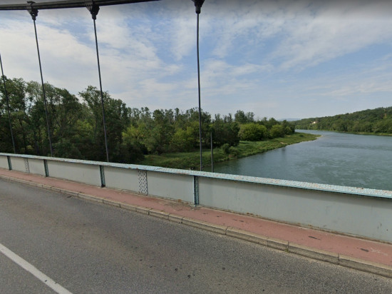 Le pont de Vernaison désormais interdit aux poids-lourds