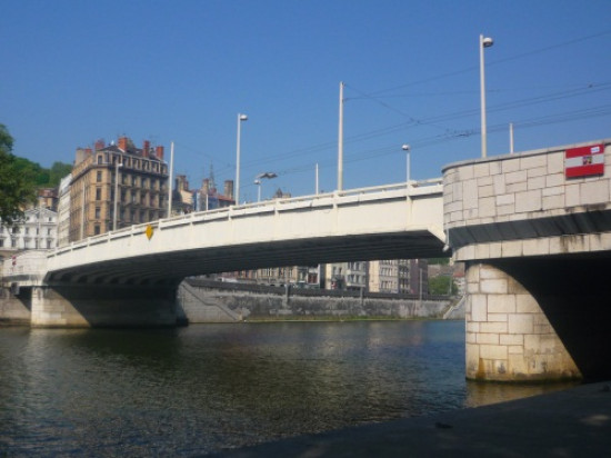 Alerte &agrave; la mont&eacute;e des eaux de la Sa&ocirc;ne