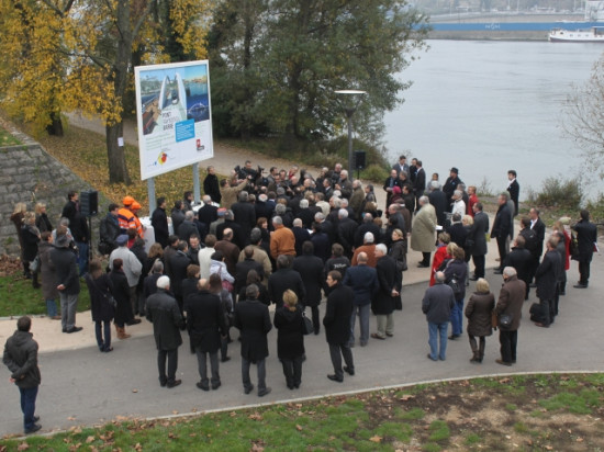 Une première pierre pour le pont Raymond Barre