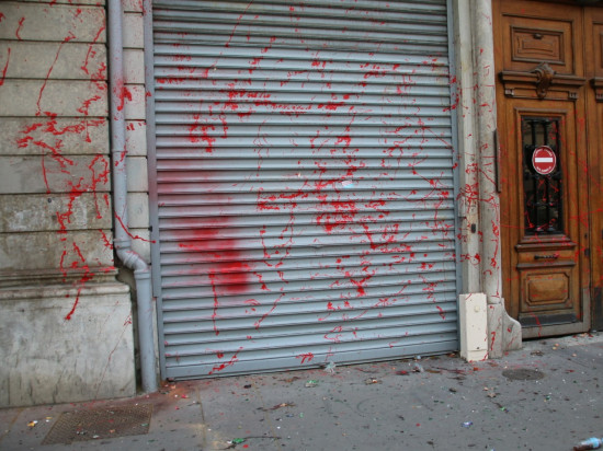 Lyon : maculée de peinture ce samedi, la fédération PS du Rhône n'a pas porté plainte