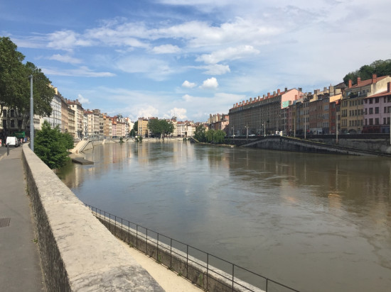 Bientôt de nouvelles pistes cyclables sur les quais de Saône à Lyon