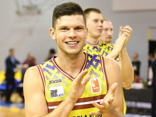 L’ASVEL recrute Rihards Lomazs