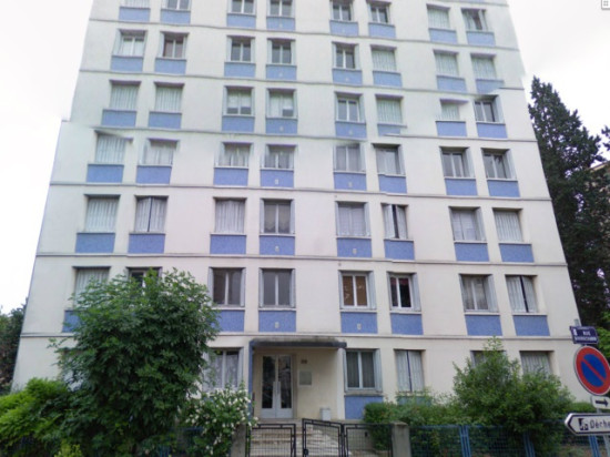 Une femme tuée à coups de couteau à Villeurbanne mercredi soir Une femme tuée à coups de couteau à Villeurbanne mercredi soir