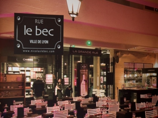 Le chef Christophe Marguin a les yeux tournés vers la Rue Le Bec