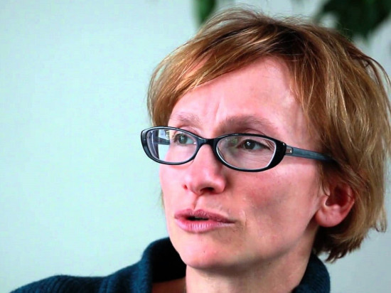 Sandrine Mini tombe du Tobbogan à Décines