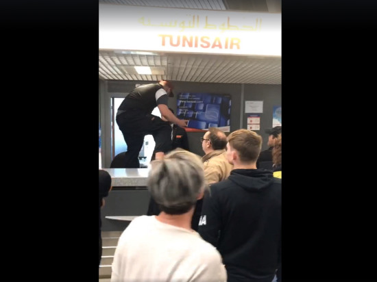 Quatre cents passagers bloqués à Lyon-Saint-Exupéry