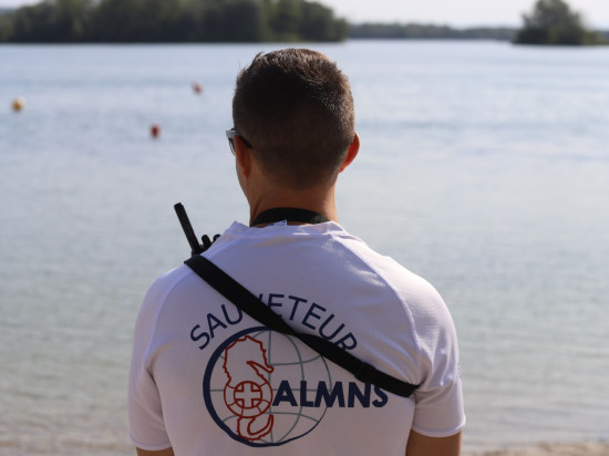 Près de Lyon : une fillette en urgence absolue après une noyade