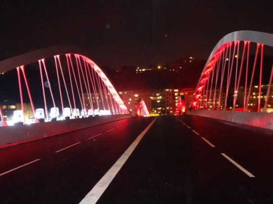 Lyon : Le pont Schuman est ouvert &agrave; la circulation