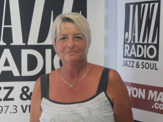 Sylvie Caron : "Sans info, les enseignants pas confiants pour la réforme des rythmes scolaires à Lyon" Sylvie Caron : "Sans info, les enseignants pas confiants pour la réforme des rythmes scolaires à Lyon"