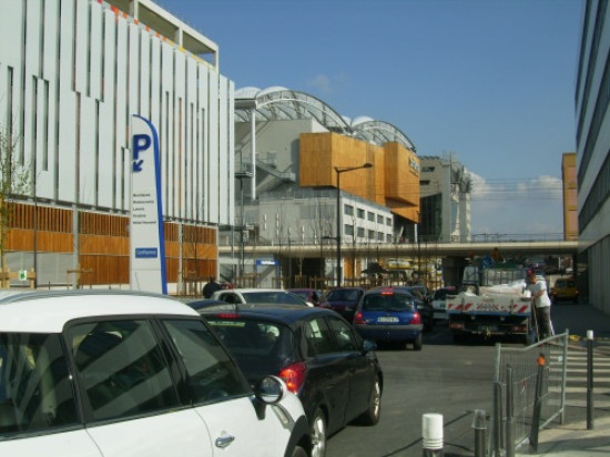 Phase 2 de la Confluence : logements, parkings mais pas de métro