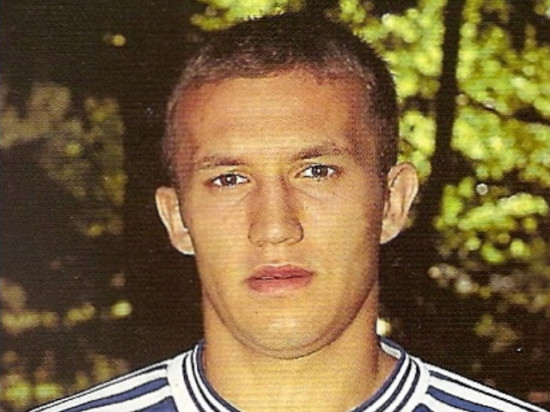 Un ancien joueur de l'OL en prison pour avoir renseigné des voyous Un ancien joueur de l'OL en prison pour avoir renseigné des voyous