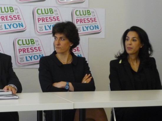 Pour Sylvie Goulard (UDI-MoDem), "le député européen ne s'adresse pas au petit public français"