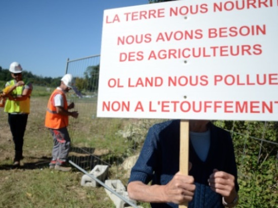 Grand Stade de l'OL : les travaux entamés par le Grand Lyon vont-ils être stoppés ?