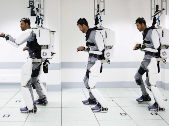 Lyon : paraplégique après une chute du Sucre, il contrôle désormais un exosquelette par la pensée !