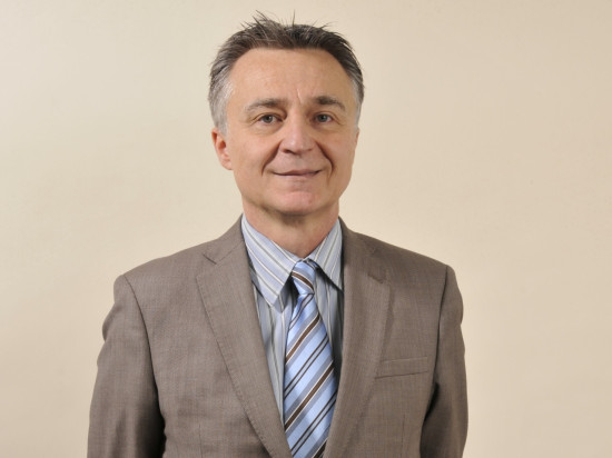 Vénissieux : l'alcoolisme de Thierry Vignaud pas incompatible avec son mandat d'adjoint selon la maire Vénissieux : l'alcoolisme de Thierry Vignaud pas incompatible avec son mandat d'adjoint selon la maire