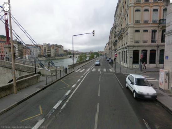 Un chauffard recherché après la mort d'un homme quai Tilsitt