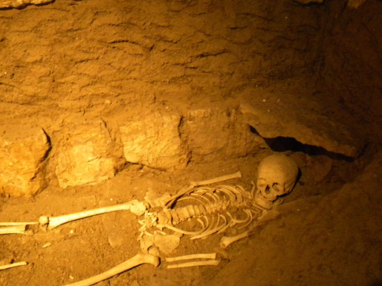 Un sarcophage mérovingien vandalisé dans la région Un sarcophage mérovingien vandalisé dans la région