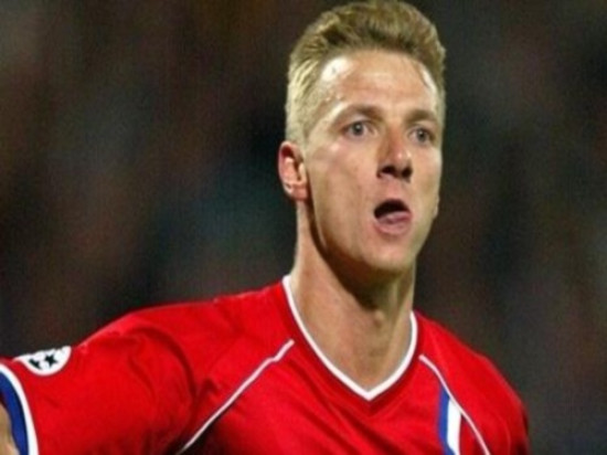 L'ex-joueur de l'OL Tony Vairelles de retour sur les terrains L'ex-joueur de l'OL Tony Vairelles de retour sur les terrains