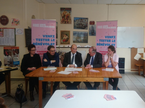 Le bénévolat à l’honneur grâce au collectif "Tous Unis Tous Solidaires" Le bénévolat à l’honneur grâce au collectif "Tous Unis Tous Solidaires"