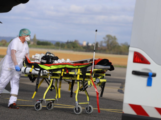 Covid-19 : bientôt 200 transferts de patients d’Auvergne-Rhône-Alpes