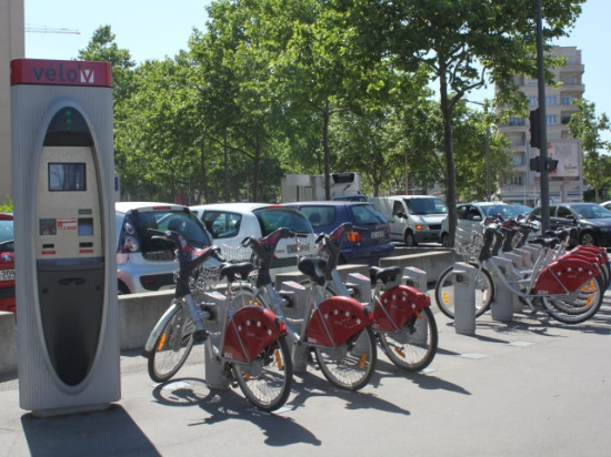 Circulation alternée à Lyon : la Métropole met en place des mesures d’accompagnement Circulation alternée à Lyon : la Métropole met en place des mesures d’accompagnement