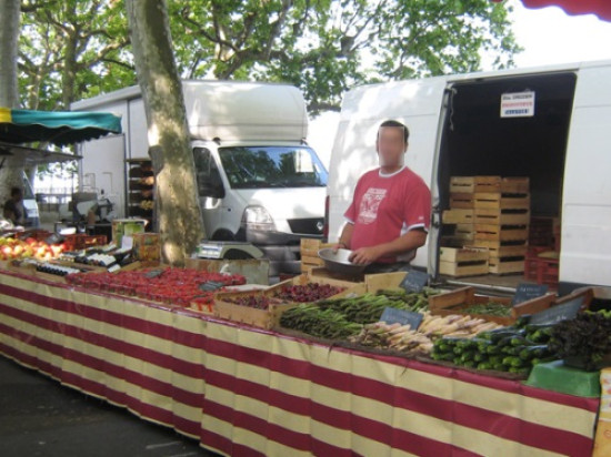 Grogne des commer&ccedil;ants des march&eacute;s de Lyon : un rendez-vous obtenu avec la Ville