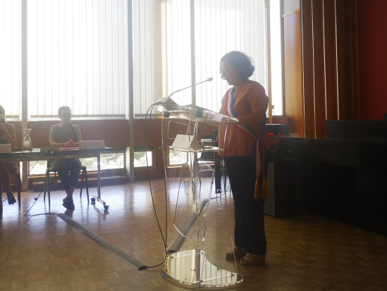 Lyon : Anne Braibant-Thoraval (EELV) installée dans le fauteuil de maire du 9e arrondissement