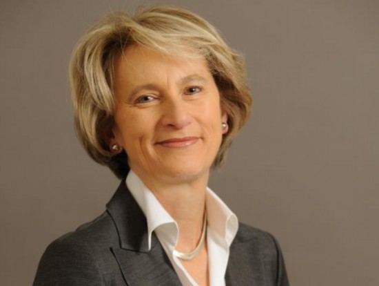 Passe d'armes entre Nachury, députée UMP du Rhône et Peillon à l'Assemblée