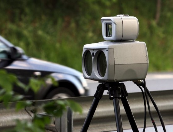 Vénissieux : un automobiliste roule à près de 200km/h sur le périphérique