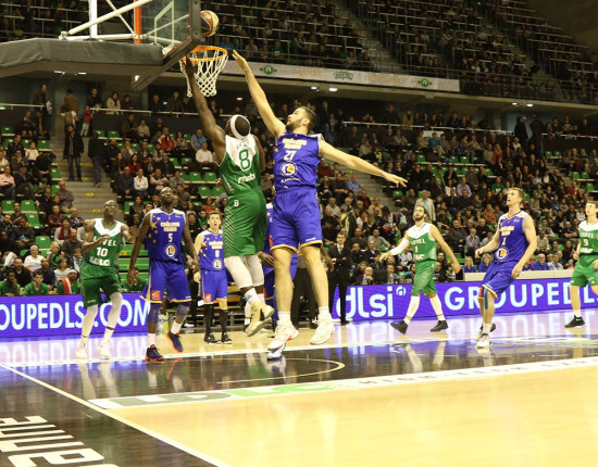L’ASVEL s’effondre et s’incline face à Châlons-Reims L’ASVEL s’effondre et s’incline face à Châlons-Reims