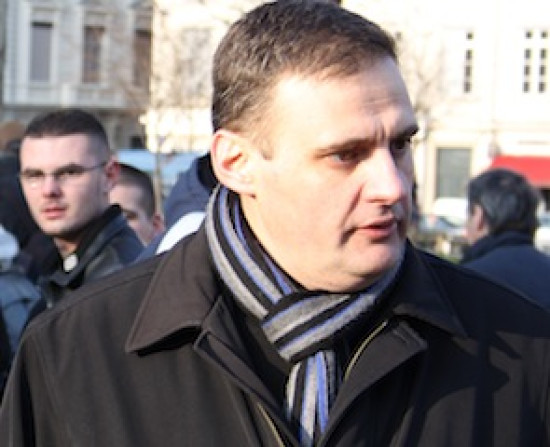 Yvan Benedetti se paye Marine Le Pen sur fond de polémique Montebourg-Pulvar