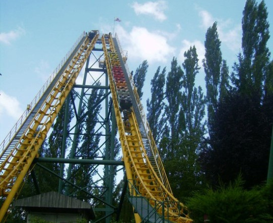 Panne d'un manège à Walibi : une pièce du système de freinage à l'origine de l'incident