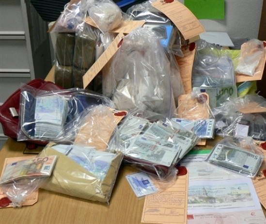 Trafic de drogue : la course poursuite se termine dans un pilier du péage de Limas