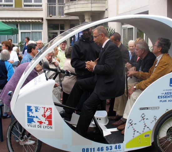 De nouveaux cyclo-pousses à Lyon