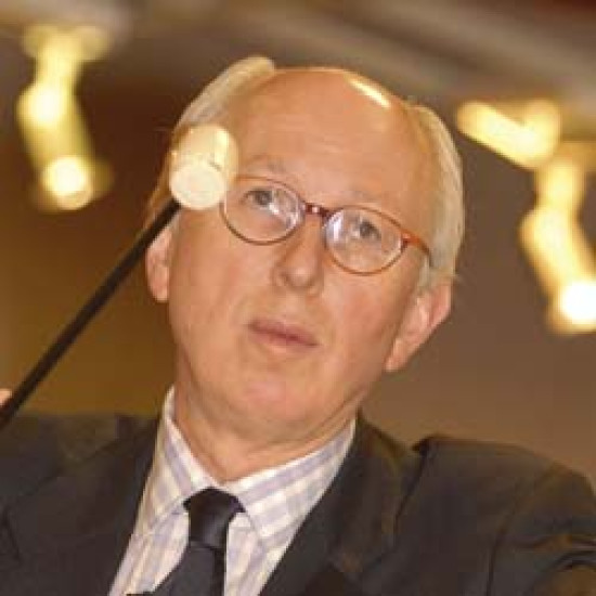 Claude Aguttes veut "vulgariser les enchères"