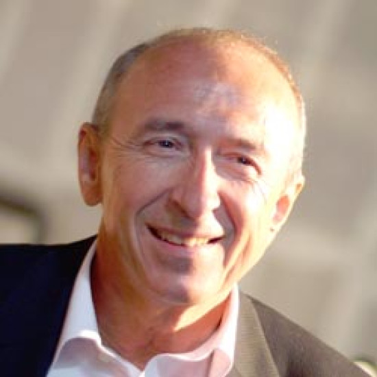 Collomb renouvelle son équipe