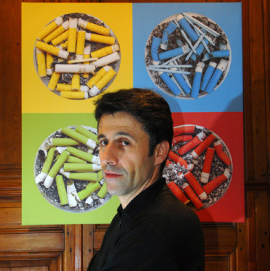 On fume toujours au Café 203